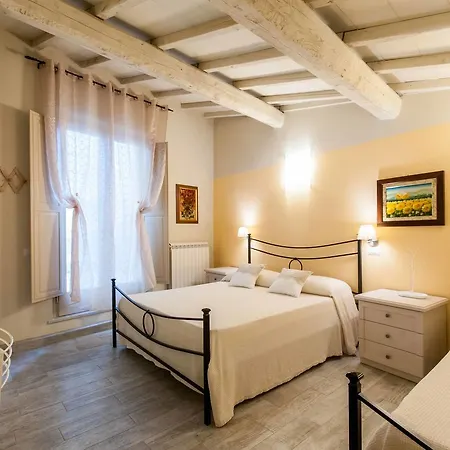 Farm stay Il Lavandeto - In The Siena