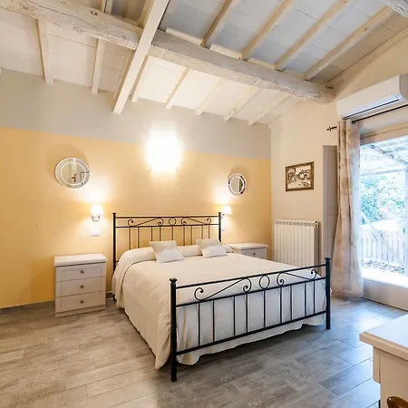 Farm stay Il Lavandeto - In The *